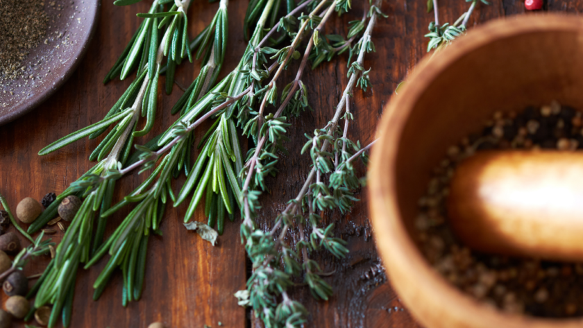 What are the Health Benefits that Herbs & Spices Have Hidden In Them?