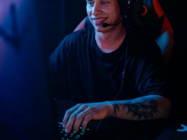 How Aviator Turned Simple Visual Design Into a High-Tension Game Experience